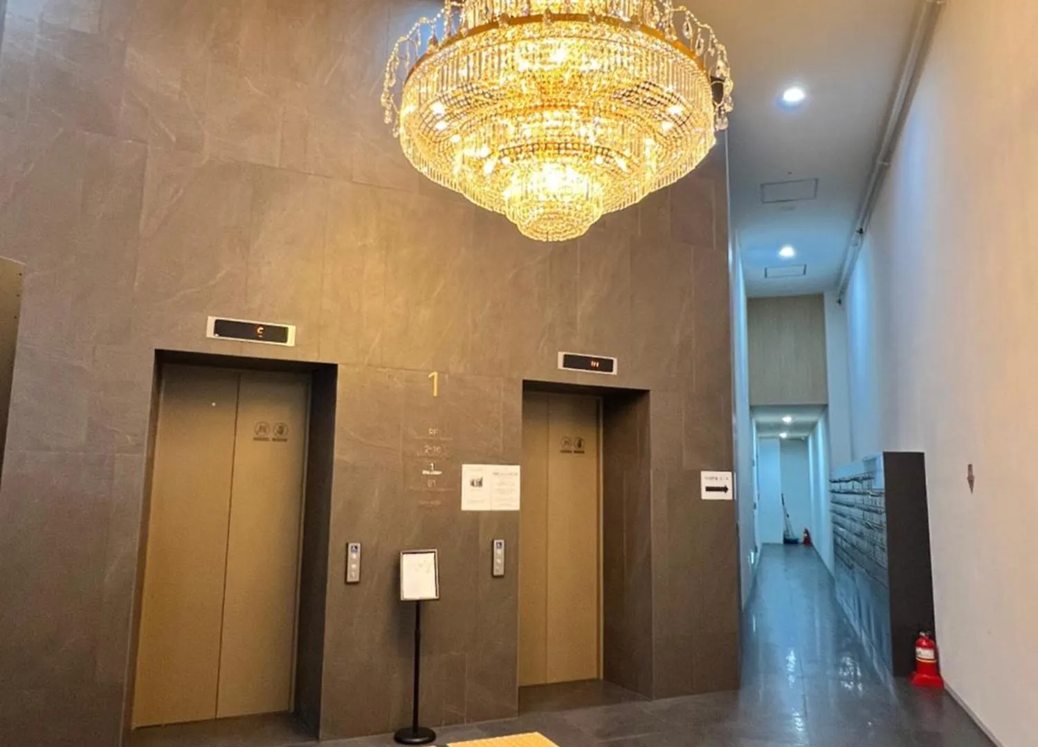3-Warm Newly-Build Apt Near Dongdaemun History & Culture Park Station Seoul 0*,  Sydkorea